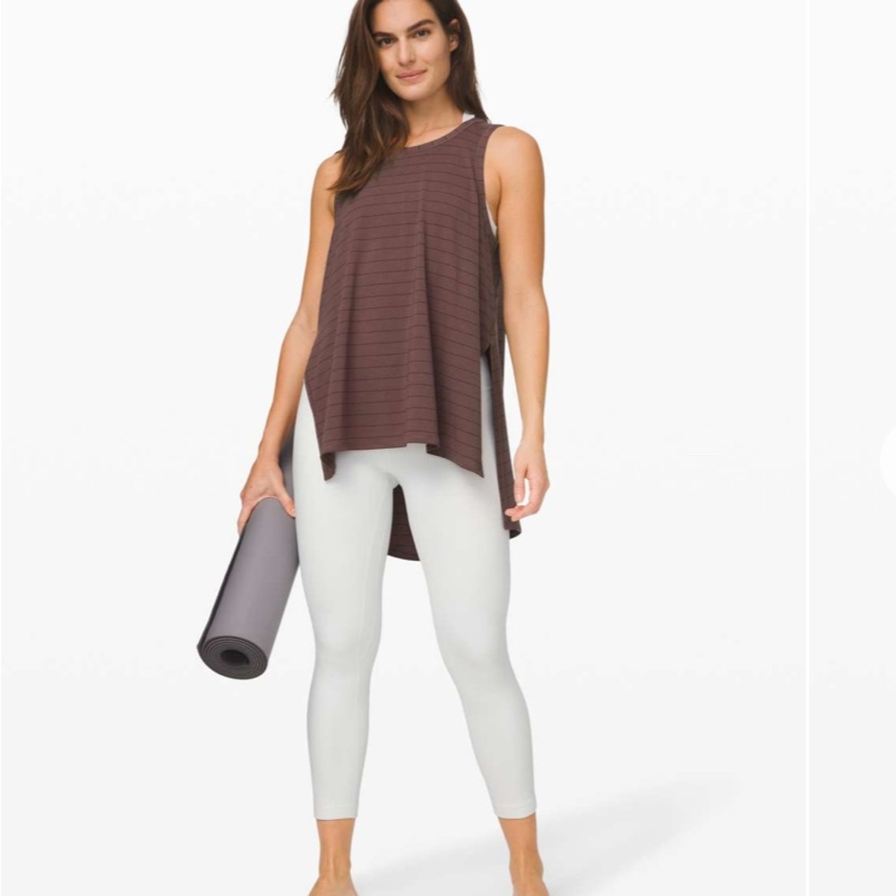 Lululemon Long for Length Tank.‎  XXS.  EUC
